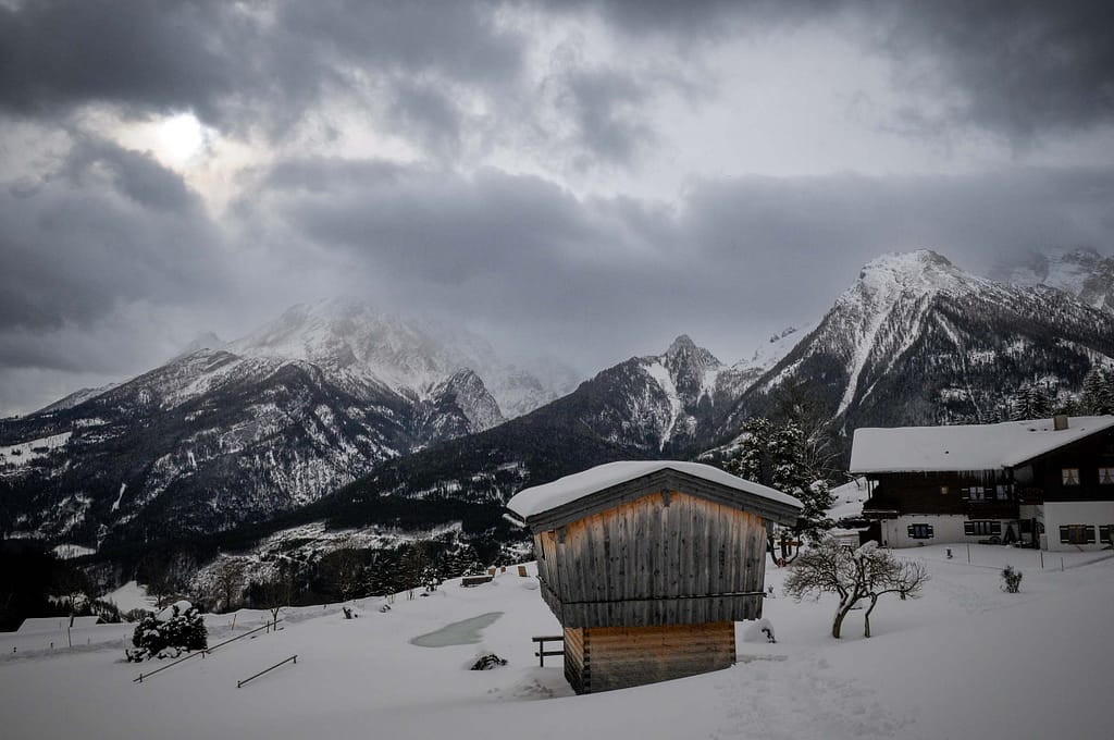 Ideales Winterwanderwetter in den Bayerischen Alpen im Nationalpark Berchtesgaden. Foto: Oliver Abraham