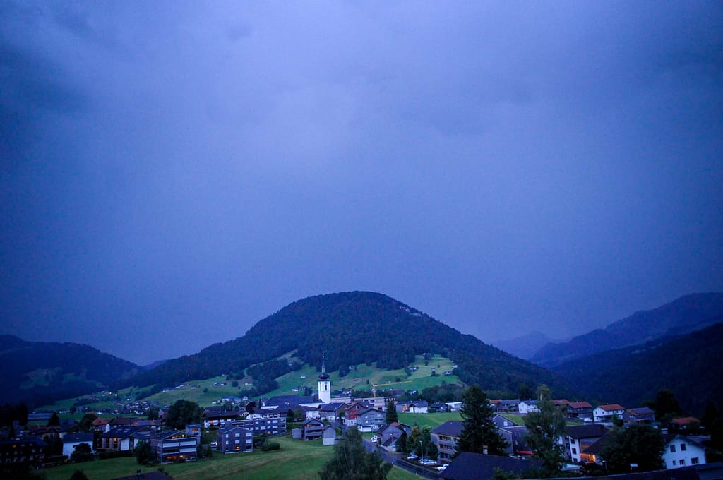 Eine Radtour in der Region Bregenzerwald zum Genuss von Landschaft, Natur und Kulinarischem ist im späten Sommer und frühen Herbst am schönsten. Foto: Oliver Abraham