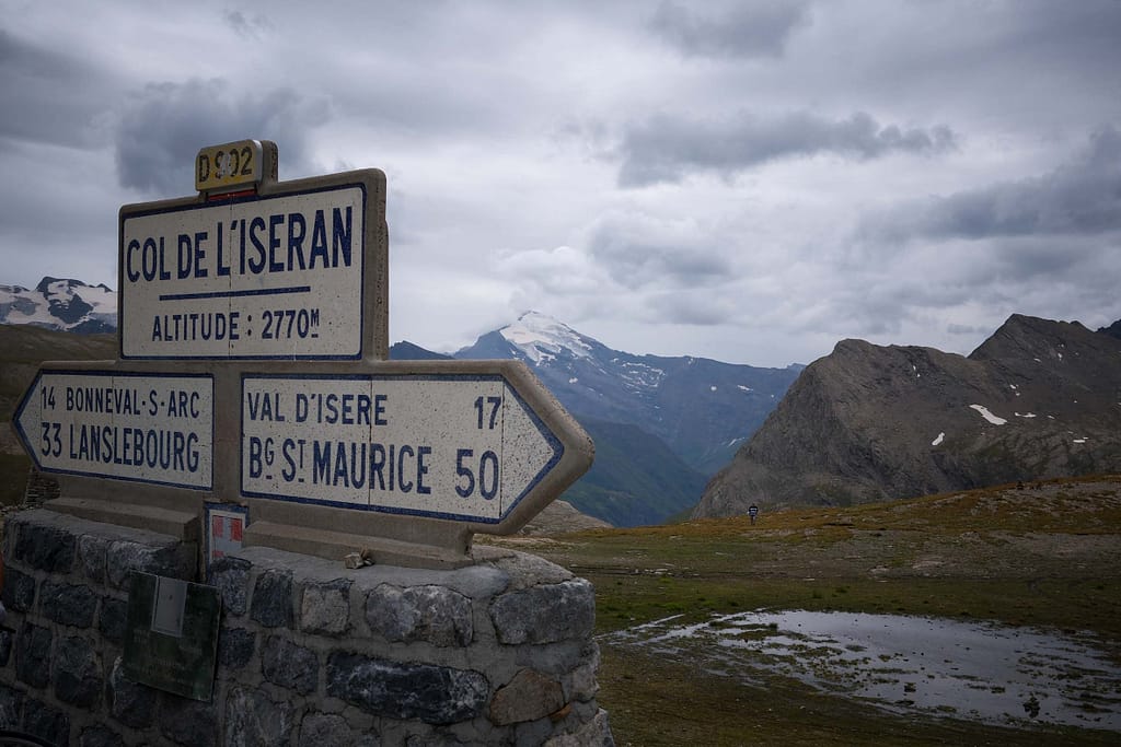 Auf dem Col de l’Iseran, 2.770 Meter hoch ist der Pass. Foto: Mario Vedder