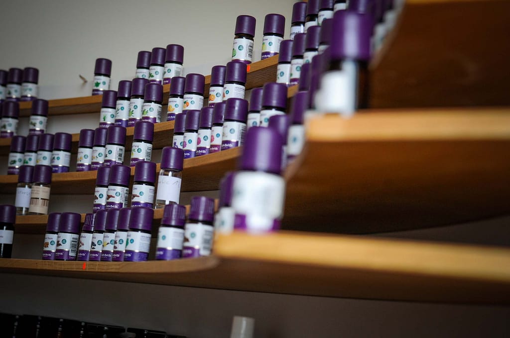 Betörender Lavendel Duft im Lipper Land - Erkundung der "Petite Provence" 20 Lavendel zur Gewinnung ätherischer Öle – „Petite Provence“ im Lipper Land. Seit mehr als zehn Jahren baut das Lipper Unternehmen „taoasis“ um Unternehmensgründer Axel Meyer diese Pflanze hier an. Foto: Oliver Abraha