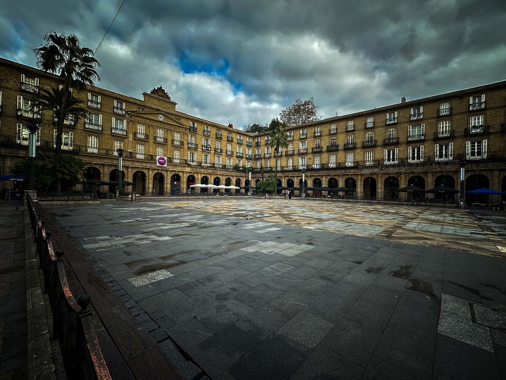 Der ultimative Baskenland Foto-Roadtrip: 15 unvergessliche Spots von San Sebastian bis Bilbao 24 Der ultimative Baskenland Foto-Roadtrip: 15 unvergessliche Spots von San Sebastian bis Bilbao – Travelling Journal