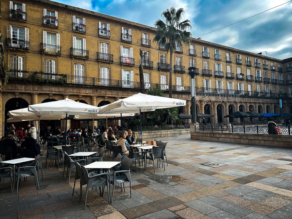 Der ultimative Baskenland Foto-Roadtrip: 15 unvergessliche Spots von San Sebastian bis Bilbao 27 Der ultimative Baskenland Foto-Roadtrip: 15 unvergessliche Spots von San Sebastian bis Bilbao – Travelling Journal