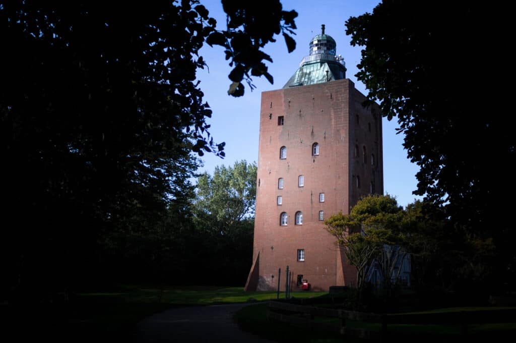 Neuwerk Wattwanderung: Abenteuer zur Hamburger Insel ab Cuxhaven 8 Über das Wattenmeer kann man von Cuxhaven nach Neuwerk wandern. Foto: Oliver Abraham