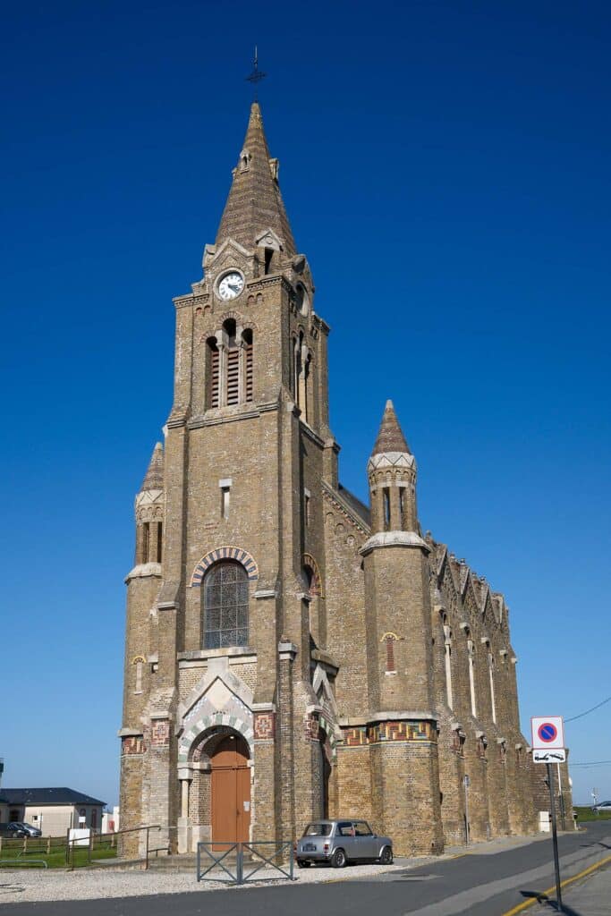 Dieppe & Le Pollet in der Normandie: Raue, ehrliche Anker an der Alabasterküste 9 Die Seemannskirche Notre-Dame-de-Bon-Secours in Dieppe.Foto: Mario Vedder
