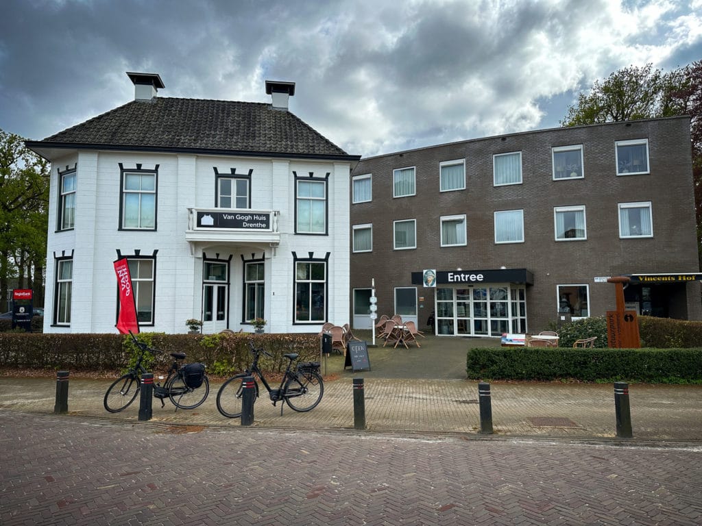 Auf den Spuren von Vincent van Gogh in Drenthe 9 Das „Museum Van Gogh Huis Drenthe“ in Nieuw-Amsterdam/Veenord. Fotos: Mario Vedder